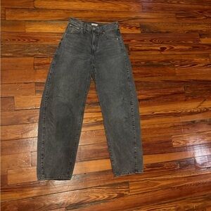 Levi's® Women's Cinch Barrel Jeans 25